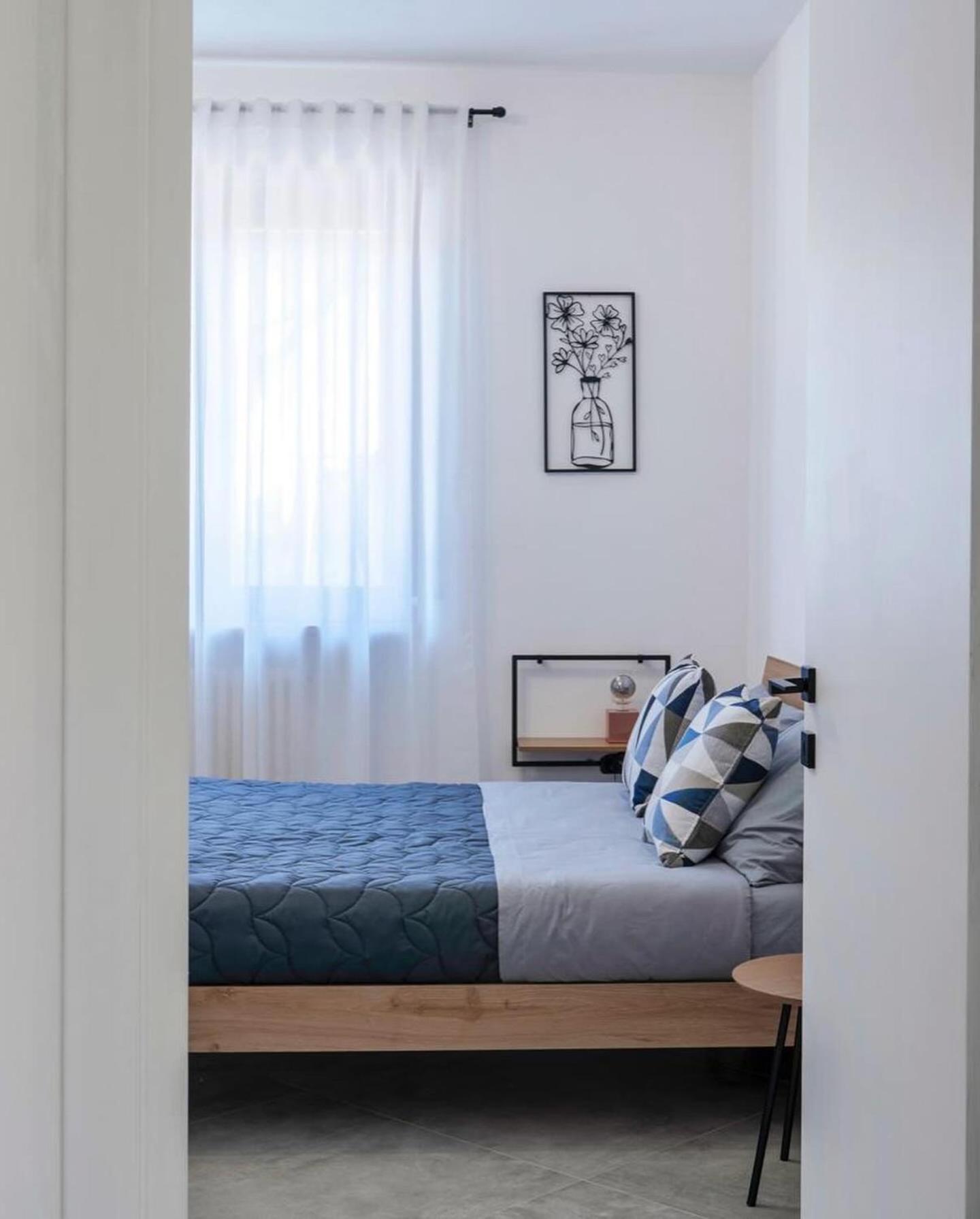 Roka House Apartment *
